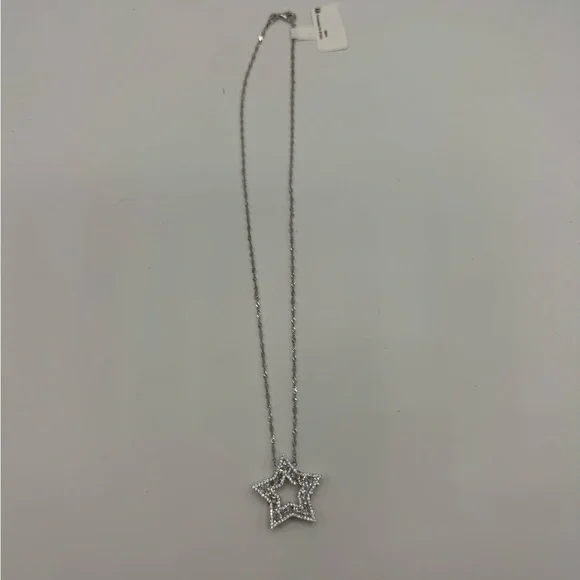 8ct Star Necklace - Picture 5 of 10